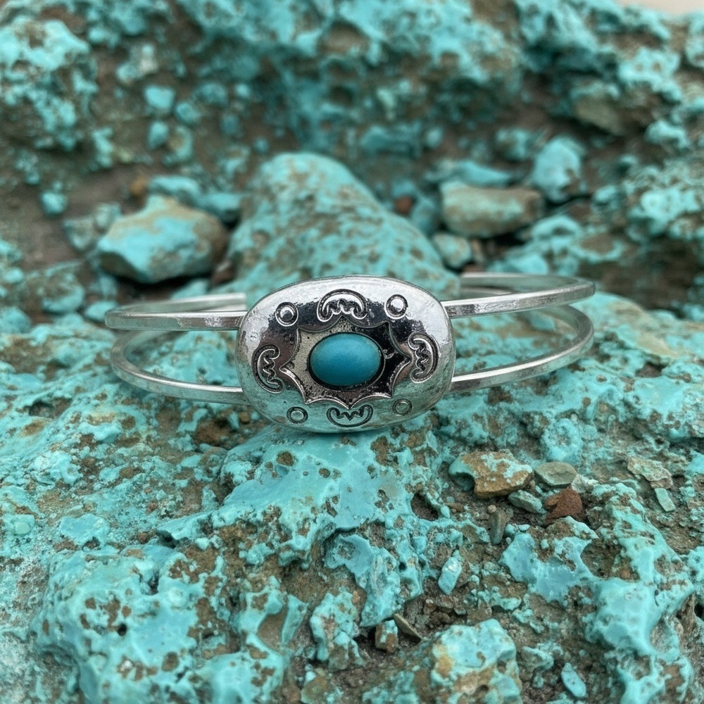 Silver and Turquoise Bracelet​​​